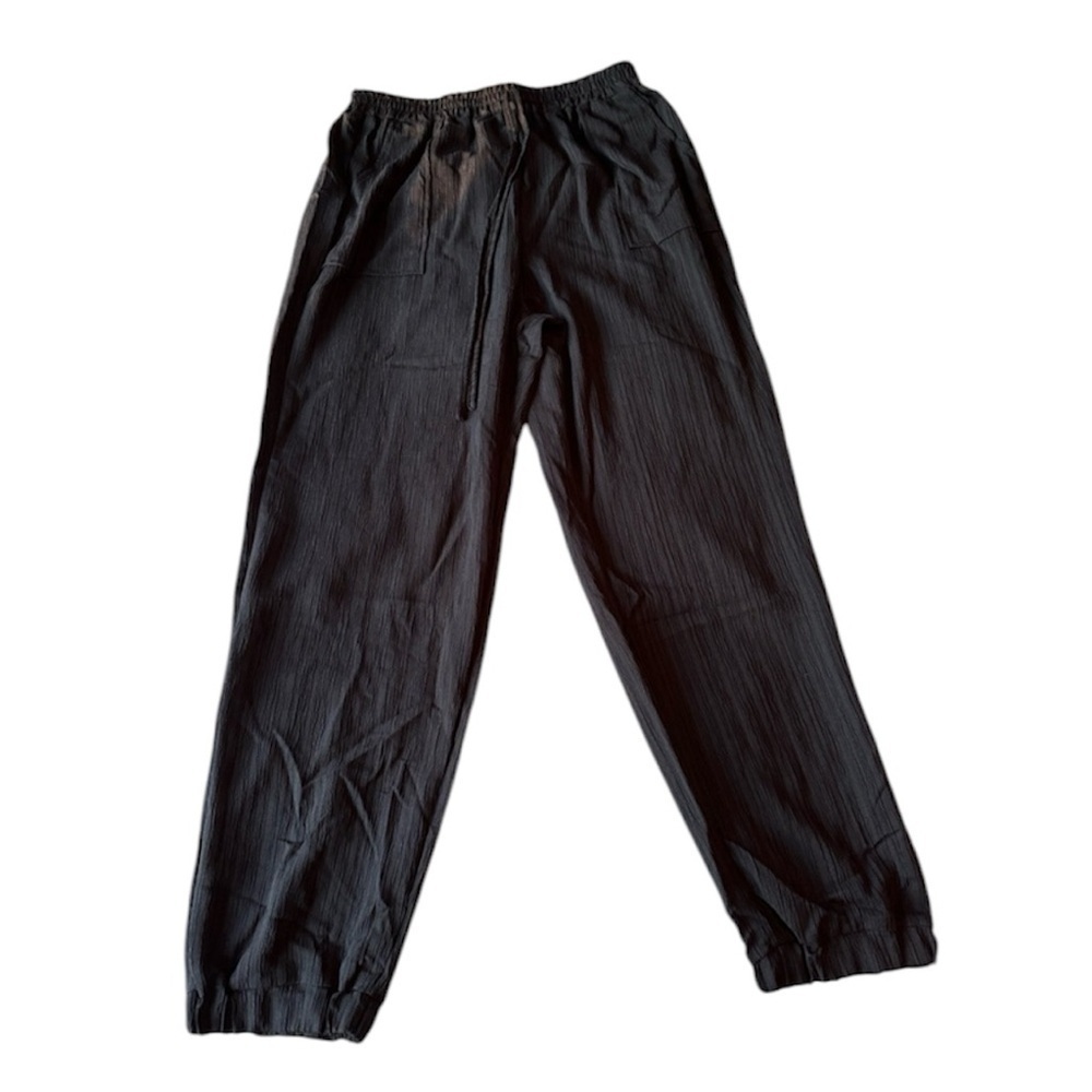 🆕 Rich Black textured high waisted joggers - size large NWOT